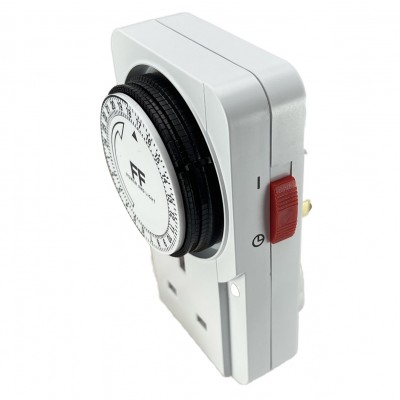 13A 24 Hours Plug In Timer With Indicator (White)